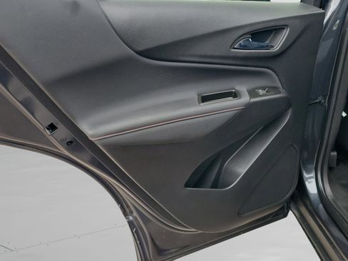 Used 2023 Chevrolet Equinox RS w/ RS Leather Package image 29