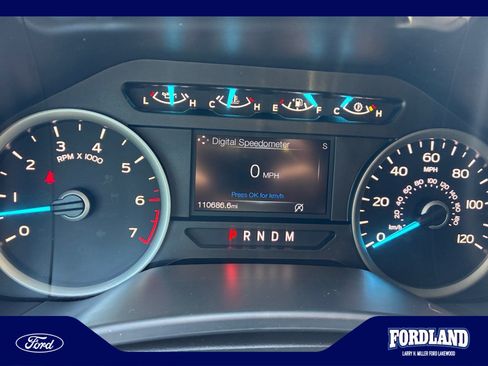 Used 2018 Ford F150 XLT w/ Equipment Group 302A Luxury AWD/4WD image 11