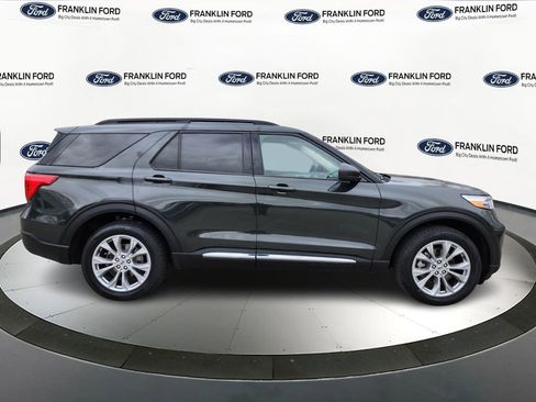 Certified 2023 Ford Explorer XLT w/ Equipment Group 202A AWD/4WD image 6