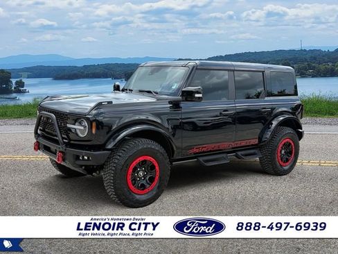 Used 2024 Ford Bronco Wildtrak AWD/4WD image 7