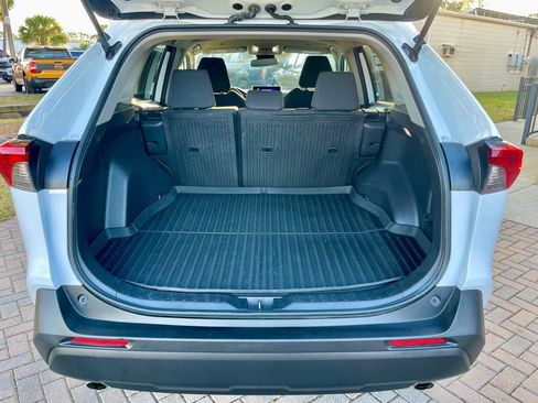 Used 2023 Toyota RAV4 LE image 5