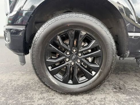 Used 2025 Ford F150 Lariat AWD/4WD image 29