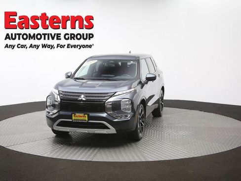 Used 2024 Mitsubishi Outlander SE AWD/4WD image 53