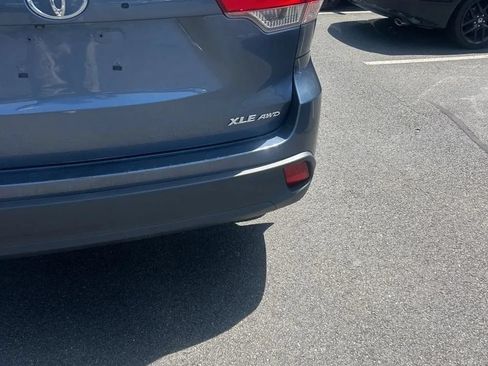 Used 2017 Toyota Highlander XLE AWD/4WD image 21
