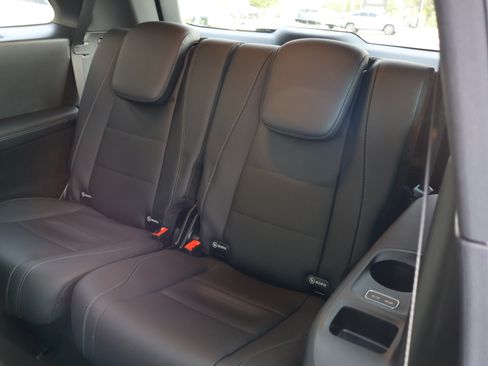 Certified 2024 Mercedes-Benz GLS 450 4MATIC image 19