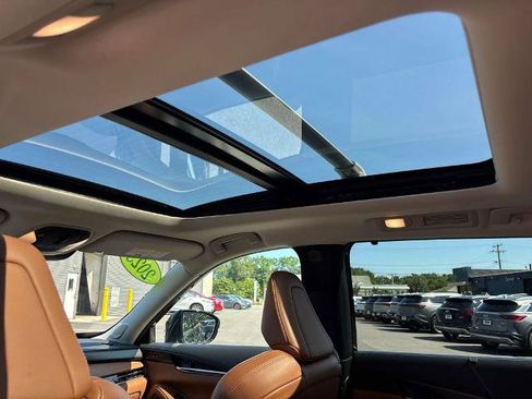 Certified 2023 INFINITI QX60 Sensory w/ Cargo Package AWD/4WD image 11