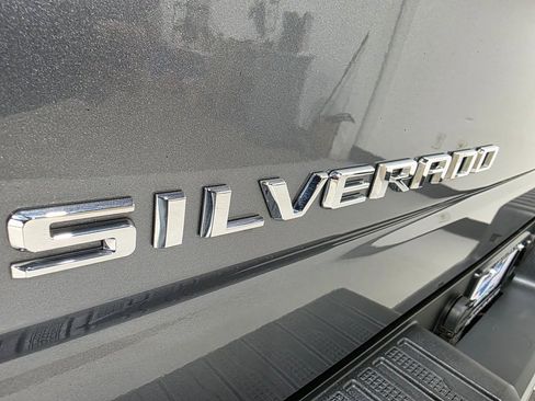 Used 2019 Chevrolet Silverado 1500 High Country image 33