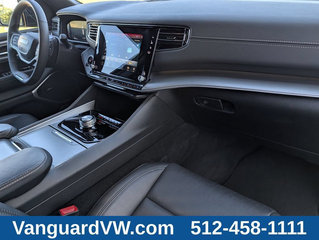 Used 2025 Jeep Wagoneer Series II RWD image 35