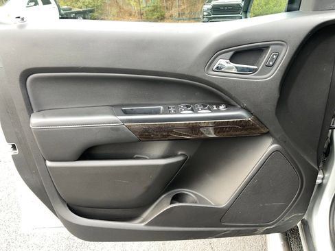 Used 2016 GMC Canyon SLE w/ SLE Convenience Package image 13