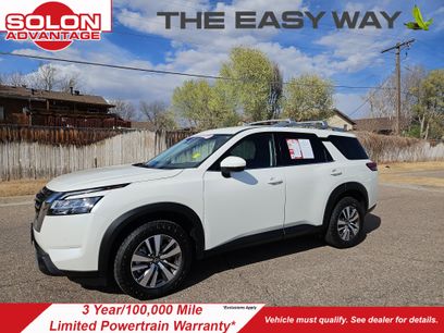 Used 2023 Nissan Pathfinder SL