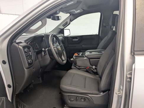 Used 2022 Chevrolet Silverado 1500 Custom AWD/4WD image 18