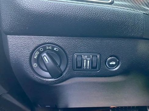 Used 2020 Dodge Challenger SRT Hellcat image 47