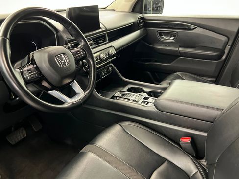 Used 2023 Honda Pilot EX-L image 15