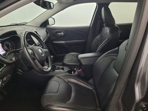 Used 2019 Jeep Cherokee Limited AWD/4WD image 17