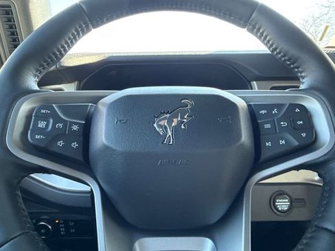 New 2025 Ford Bronco Outer Banks image 29