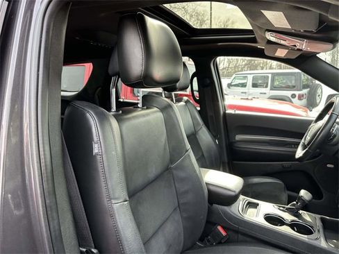 Certified 2018 Dodge Durango GT w/ Premium Group image 23