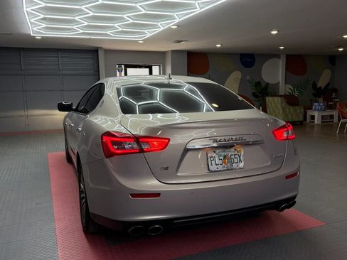 Used 2014 Maserati Ghibli S Q4 AWD/4WD image 4