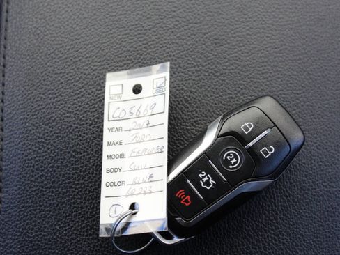 Used 2017 Ford Explorer XLT w/ Equipment Group 202A image 28