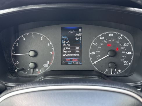 Used 2024 Toyota Corolla SE FWD image 18