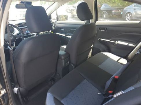 Certified 2025 Nissan Versa SV w/ Trunk Package FWD image 9