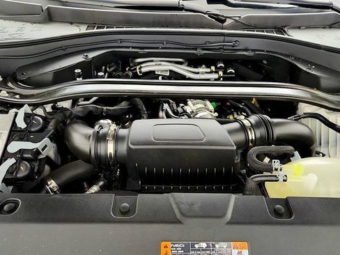 Used 2025 Lincoln Aviator 2WD w/ Jet Appearance Package image 23