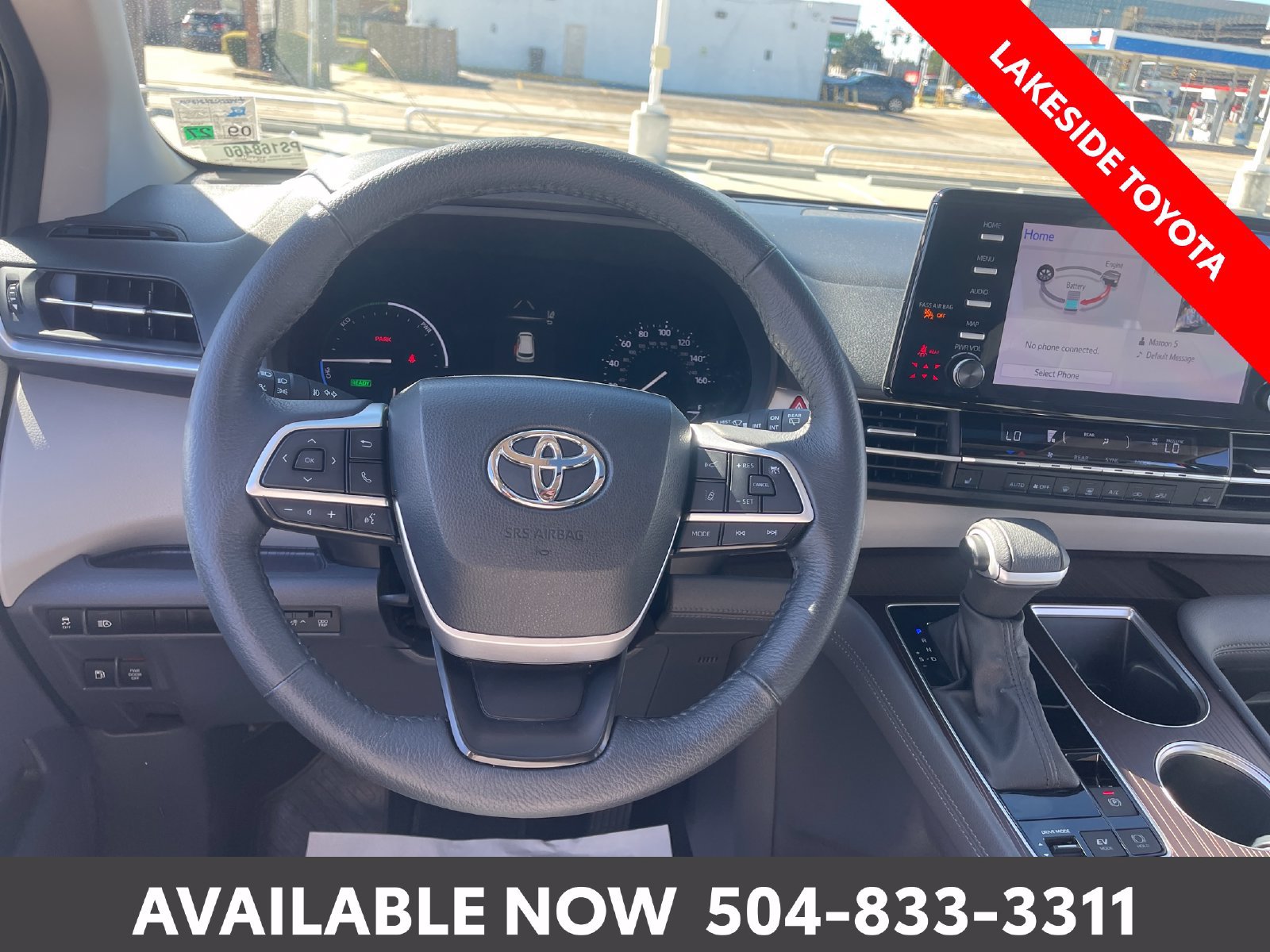 Used 2023 Toyota Sienna XLE FWD image 24