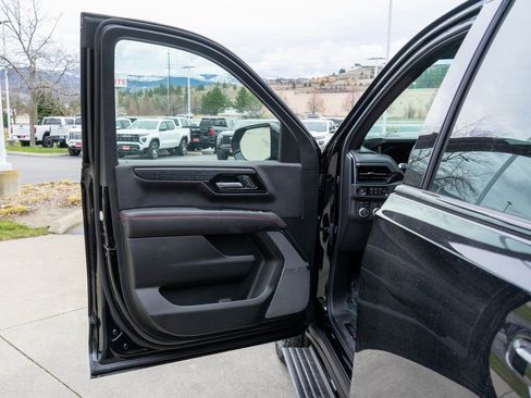 New 2026 GMC Yukon AT4 Ultimate AWD/4WD image 20