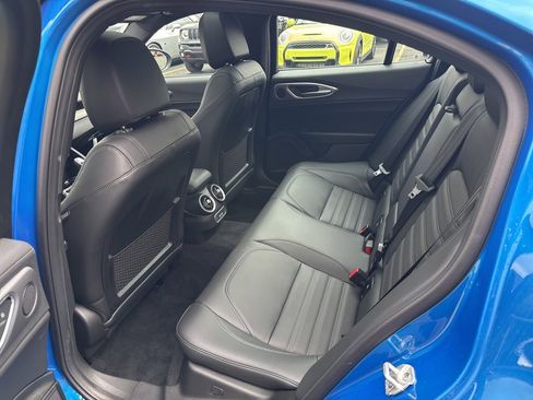 New 2025 Alfa Romeo Giulia AWD w/ Veloce Package AWD image 17