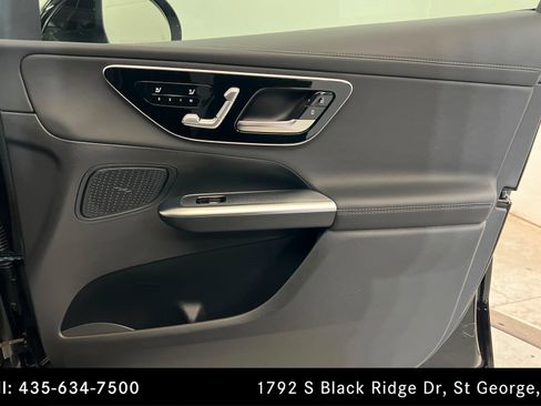 Certified 2026 Mercedes-Benz GLC 300 4MATIC image 23