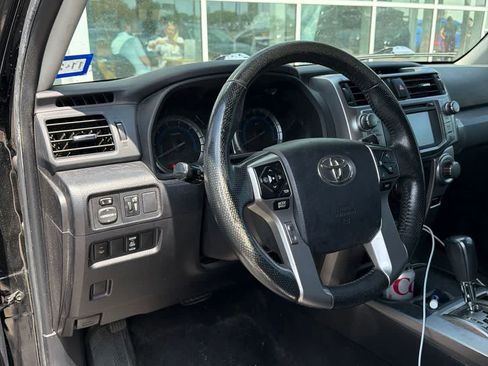 Used 2014 Toyota 4Runner SR5 Premium RWD image 9