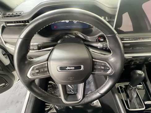 Used 2022 Jeep Compass High Altitude image 11