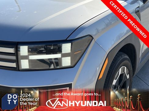 Certified 2025 Hyundai Santa Fe SEL image 4