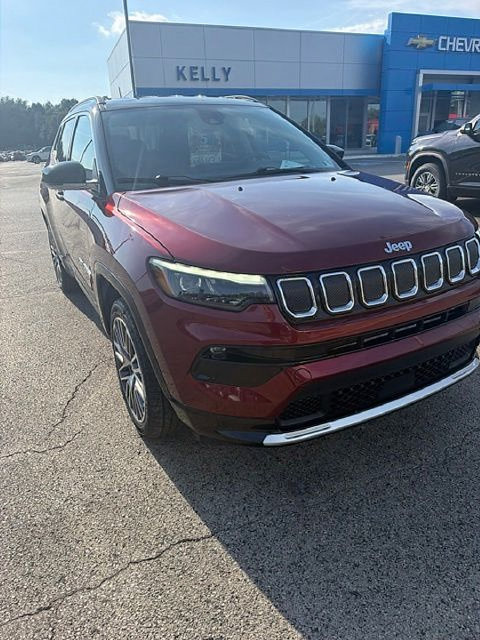 Used 2022 Jeep Compass Limited w/ Elite Group AWD/4WD image 1