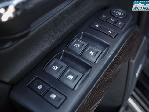Used 2018 GMC Sierra 1500 Denali AWD/4WD image 11