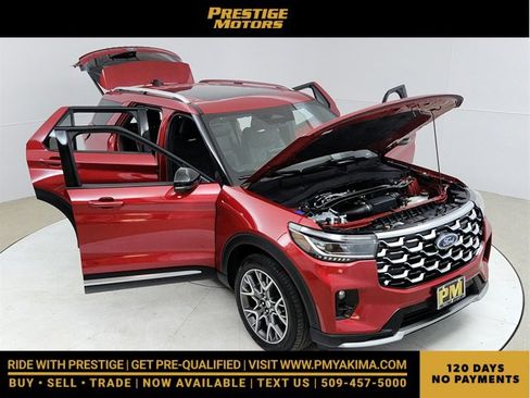 Used 2025 Ford Explorer Platinum w/ Ultimate Package image 21