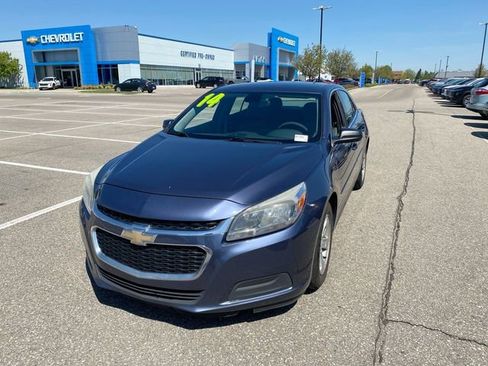 Used 2014 Chevrolet Malibu LS w/ Protection Package FWD image 12