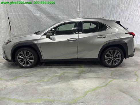 Used 2019 Lexus UX 250h F Sport image 13