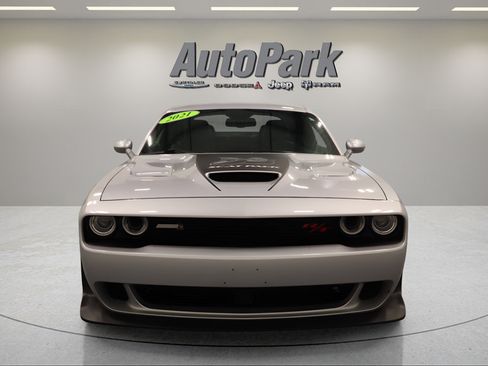 Certified 2021 Dodge Challenger R/T Scat Pack RWD image 4