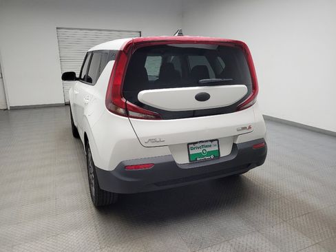 Used 2021 Kia Soul S FWD image 6