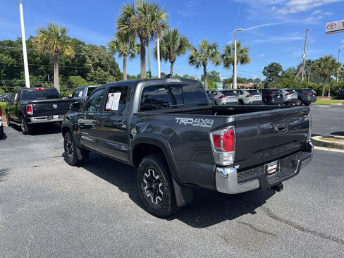 Used 2023 Toyota Tacoma TRD Off-Road AWD/4WD image 8