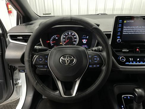 Used 2022 Toyota Corolla SE FWD image 18