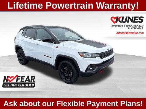 Used 2024 Jeep Compass Trailhawk image 11