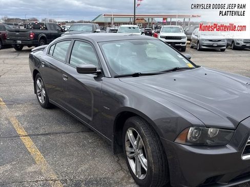 Used 2013 Dodge Charger R/T image 2