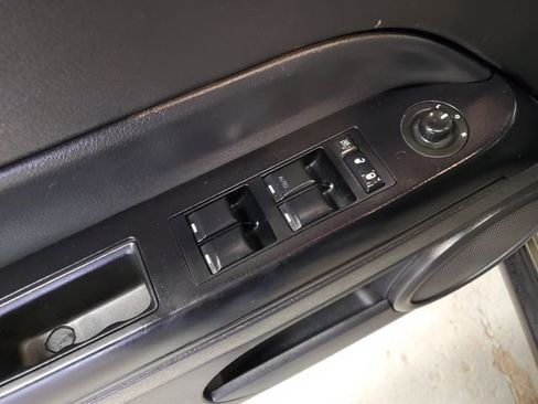 Used 2015 Jeep Patriot High Altitude image 12