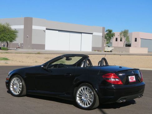 Used 2006 Mercedes-Benz SLK 55 AMG image 10