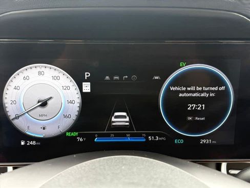 Used 2024 Hyundai Elantra Limited FWD image 12