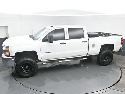 Used 2015 Chevrolet Silverado 2500 LT AWD/4WD image 32