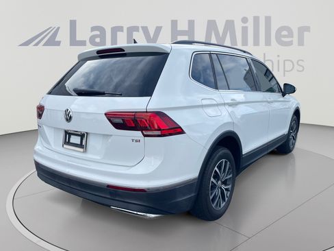 Used 2018 Volkswagen Tiguan SE FWD image 5