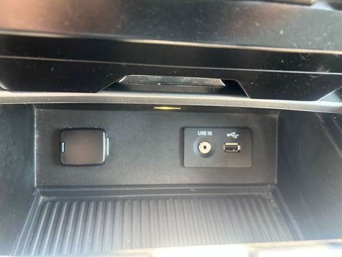 Used 2015 Ford F150 XLT w/ Equipment Group 301A Mid AWD/4WD image 15