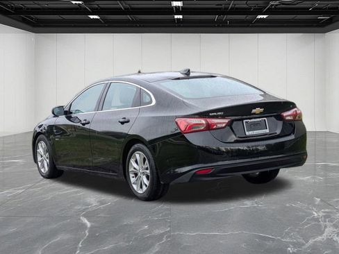 Used 2019 Chevrolet Malibu LT FWD image 3